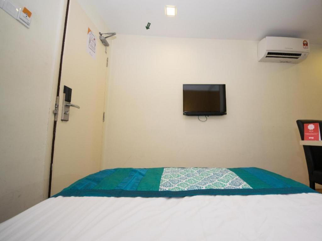 Oyo 114 Sandpiper Hotel Kuala Lumpur Exterior photo