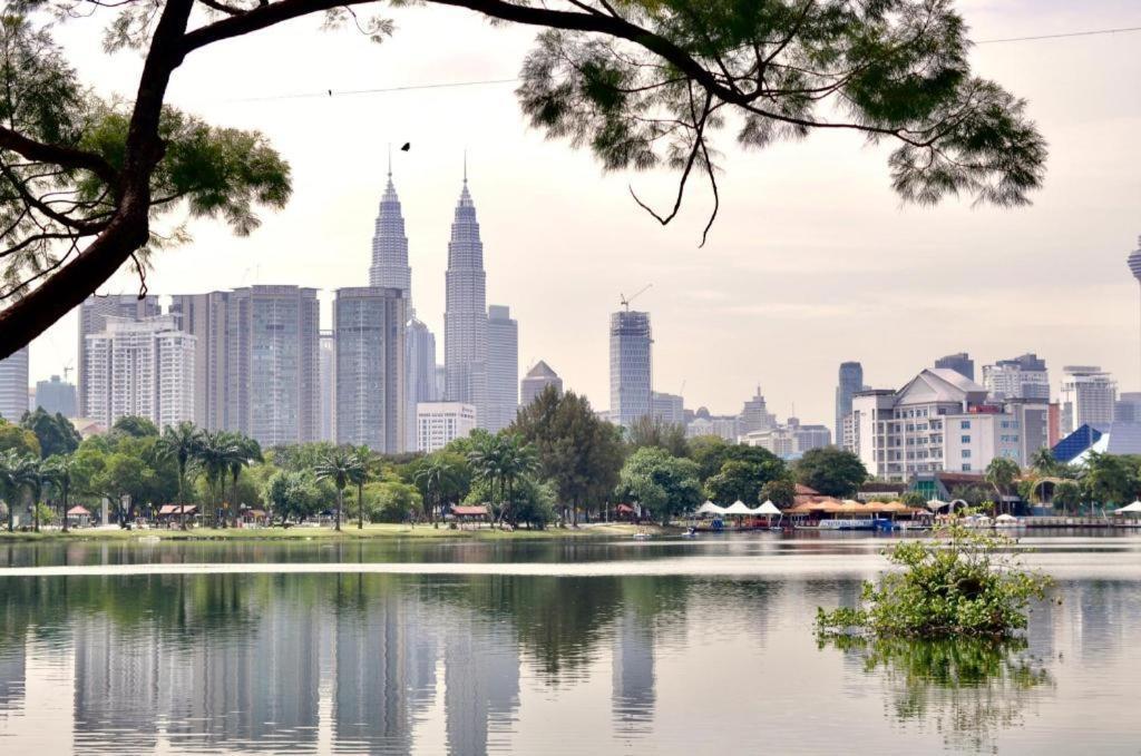 Oyo 114 Sandpiper Hotel Kuala Lumpur Exterior photo